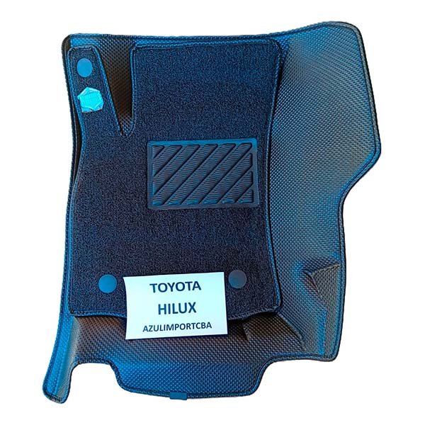 Comprá cubrealfombras termoformadas 3D para Toyota Hilux 2005 al 2015. Ajuste preciso, máxima protección contra agua, barro y polvo. Envíos a todo el país.