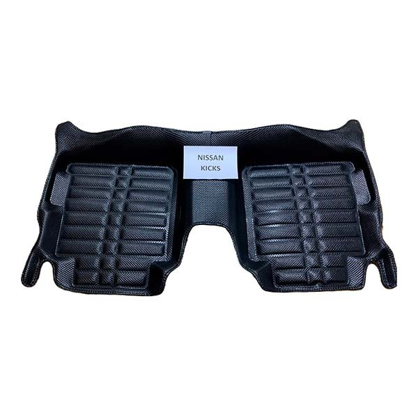 Alfombras termoformadas 3D para Nissan Kicks Play. Ajuste preciso, cobertura total y protección contra agua, barro, polvo y desgaste diario.